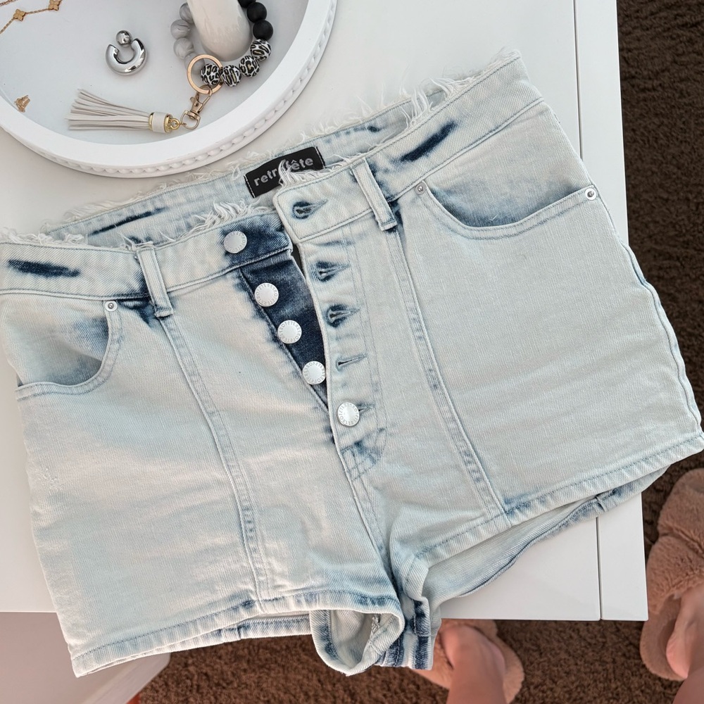 Retrofete Blue Jean Shorts Distressed High-Waisted